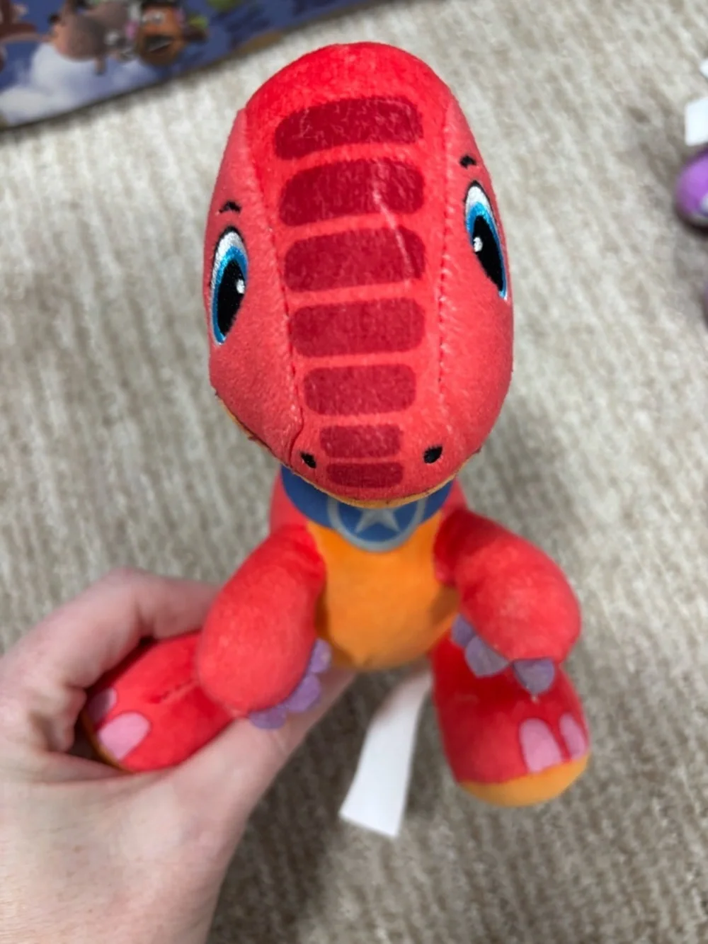 DINO RANCH 7" PLUSH DINOSAUR, BLITZ - Picture 3 of 4